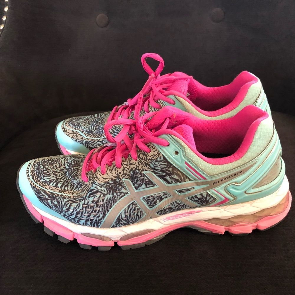 ASICS Gel Kayano 22 women’s running shoes! 🏃‍♀️
